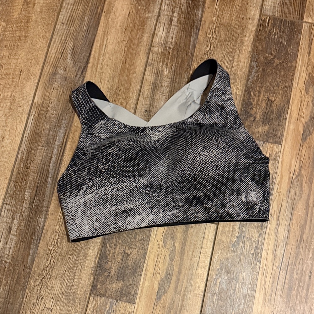 lululemon athletica Black & White Textured Sports Bra